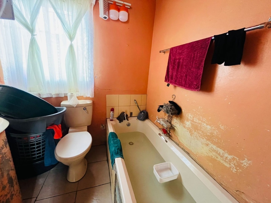 2 Bedroom Property for Sale in Heidedal Free State